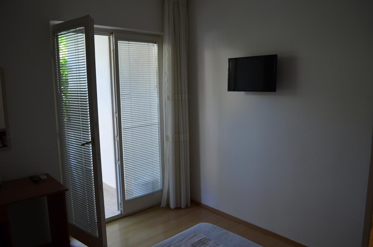 Amarillo Apartments Будва Екстер'єр фото